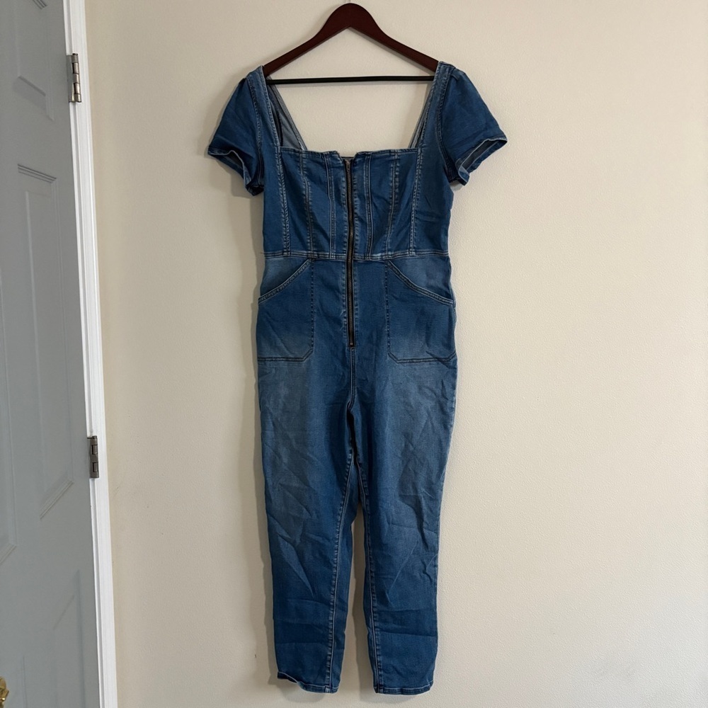 We The Free CRVY Selena Slim Leg One-Piece Denim Jumpsuit Size XLFree People - Picture 6 of 13